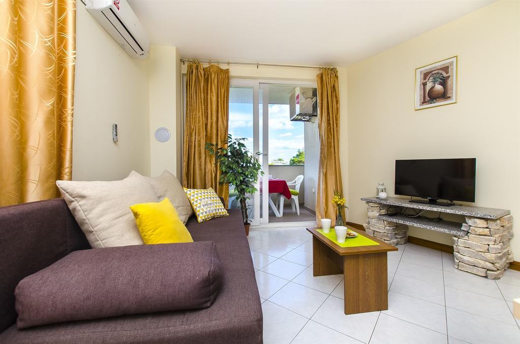 Apartments Glavan Privlaka  Rom bilde
