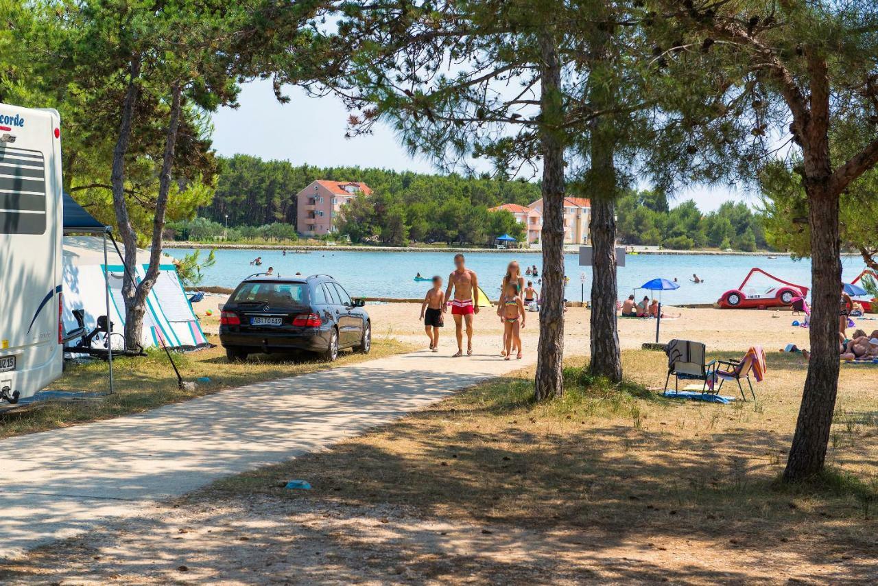 Apartments Glavan Privlaka  Eksteriør bilde